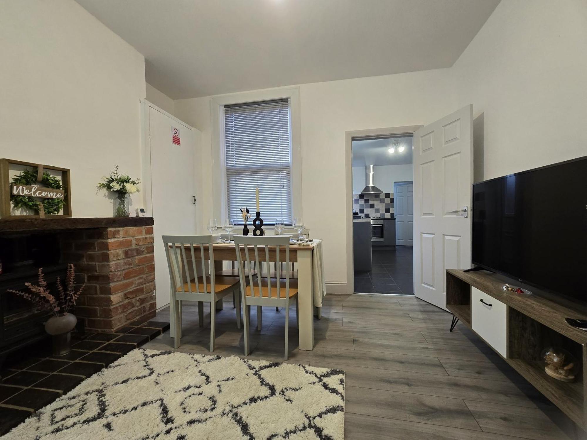Warburton House, Newark - Walking Distance From North Gate Train Station & Market Place Villa Exterior photo