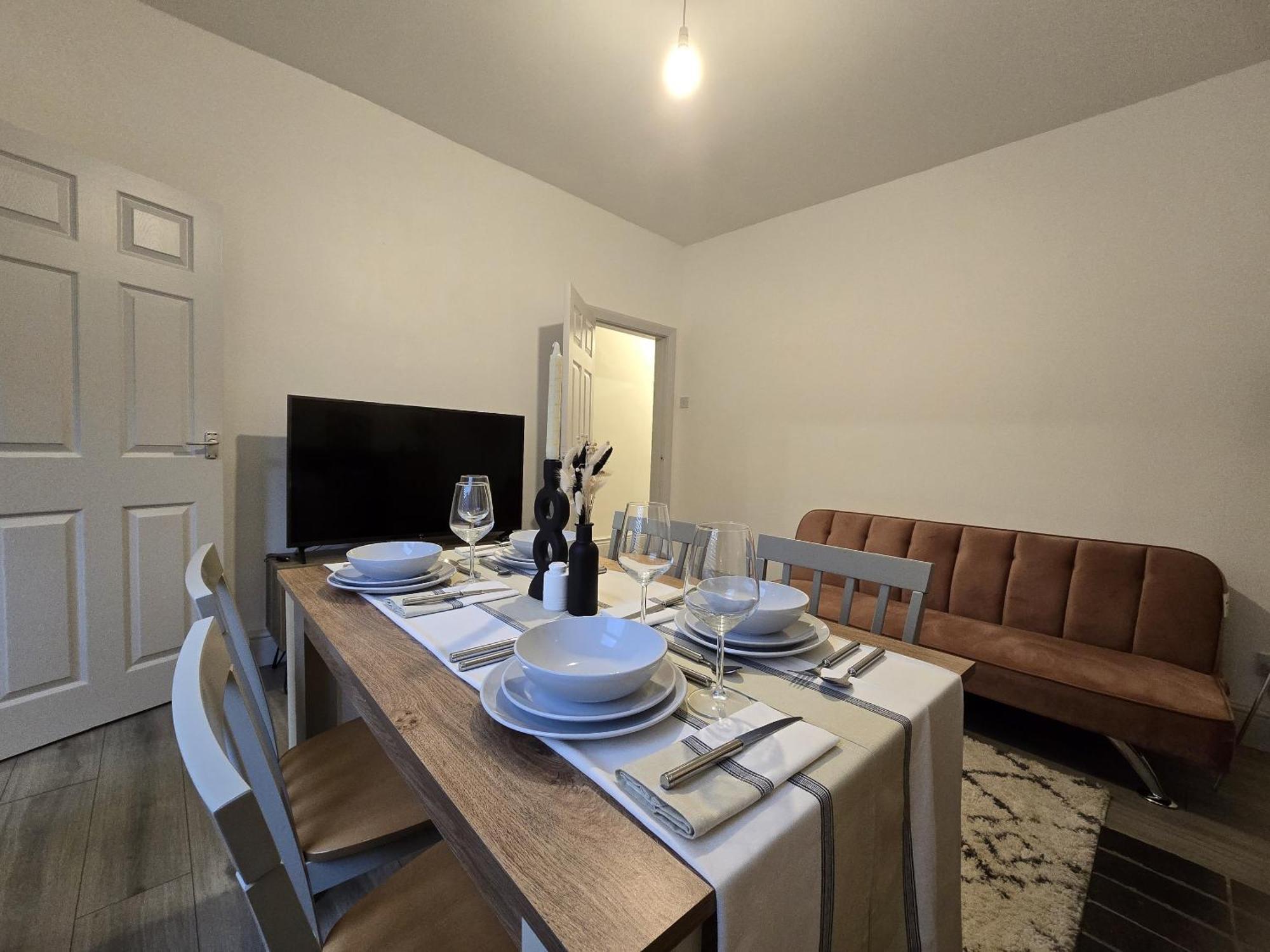 Warburton House, Newark - Walking Distance From North Gate Train Station & Market Place Villa Exterior photo